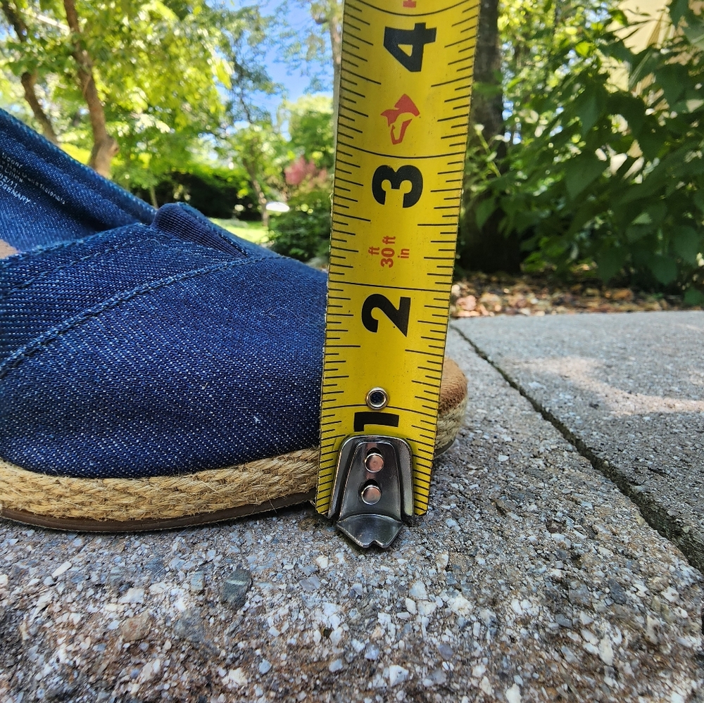 BASS DENIM WEDGE SANDAL SZ 8.5 - Picture 8 of 9